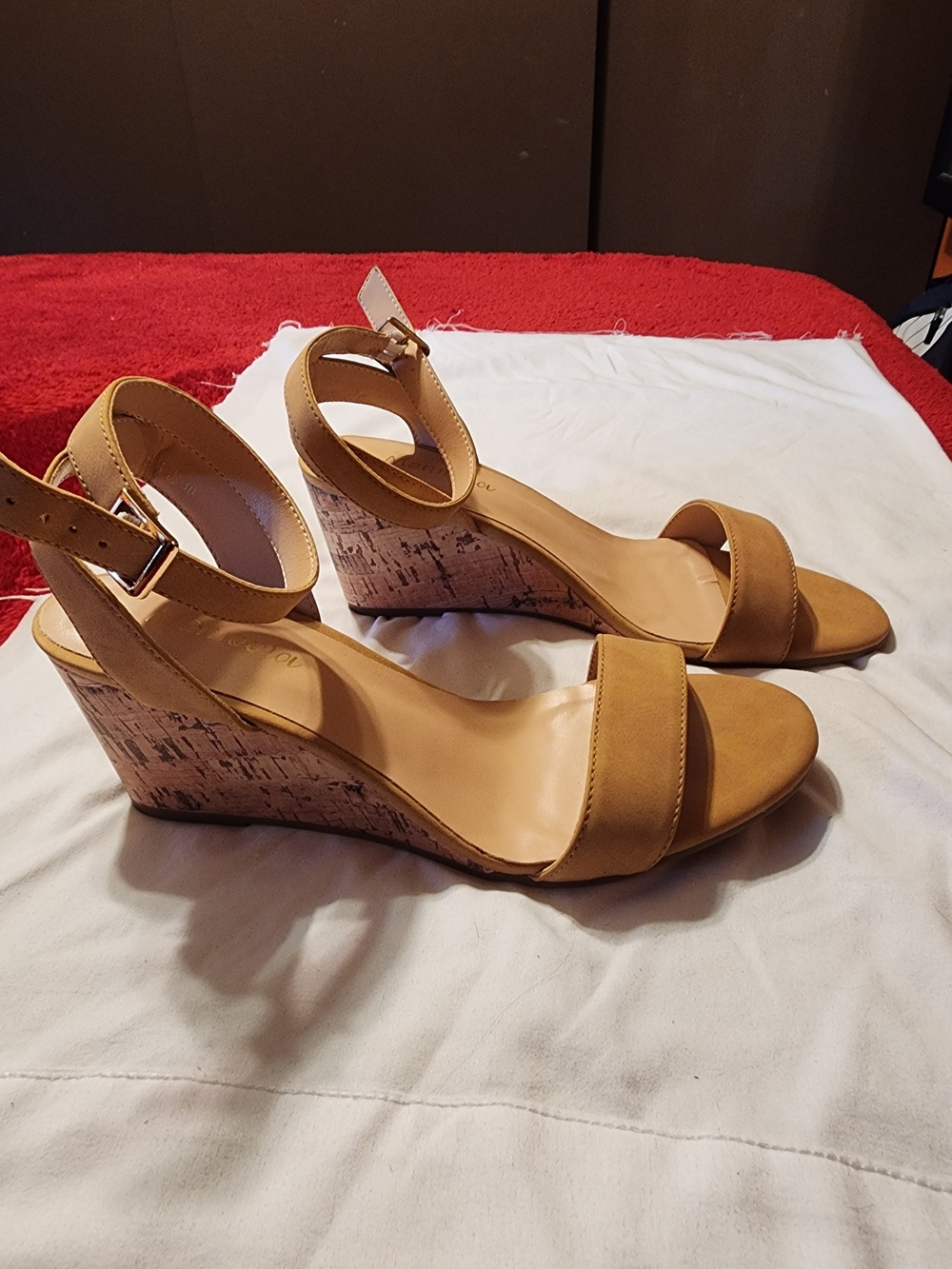 monrvia Women’s Ankle Strap Wedge Sandals - Tan size 10